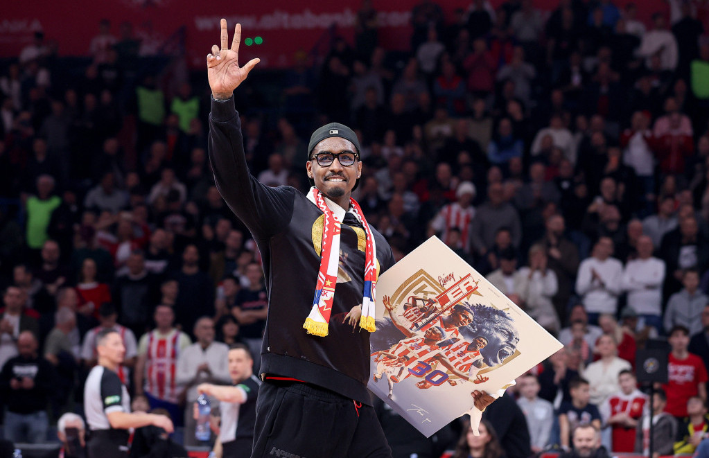 Kvinsi Miler je bio gost Crvene zvezde na meču protiv Virtusa