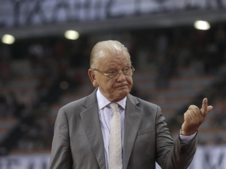 Legendardni košarkaški stručnjaci Ivković i Žeravica kandidati za Kuću slavnih