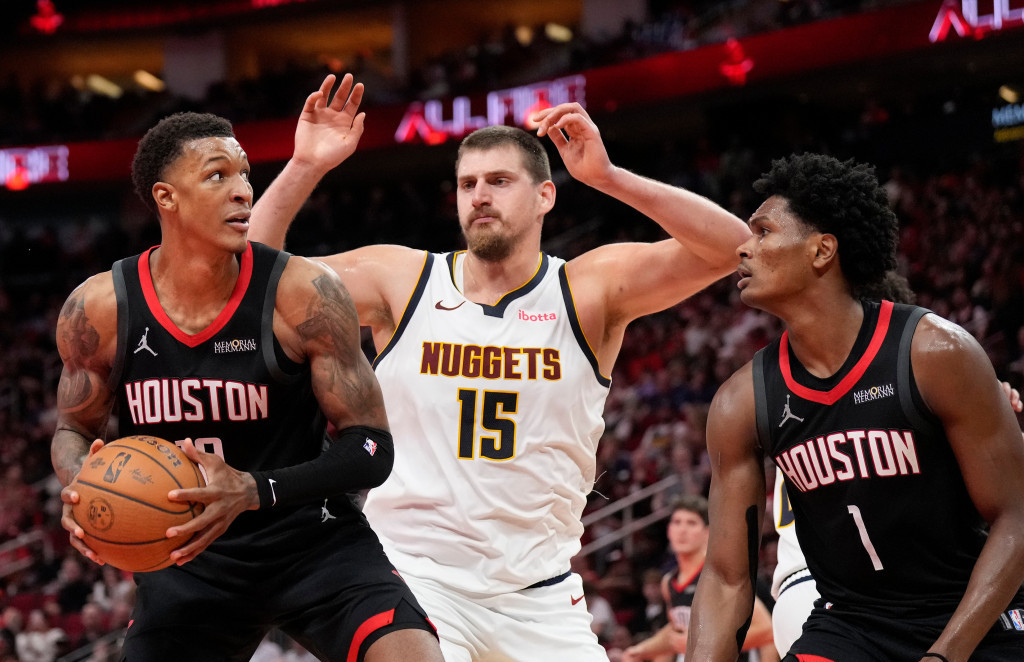 Jokić protiv Smita i Tompsona