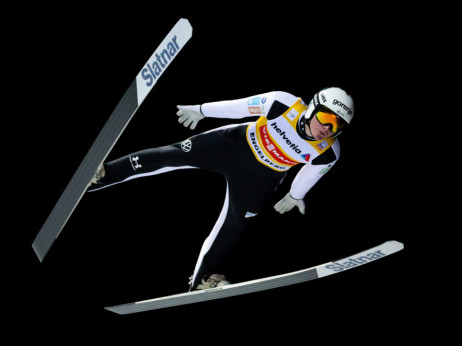 Ništa od rekorda Domena Prevca: Rjoju Kobajaši nadskočio Slovenca u Engelbergu