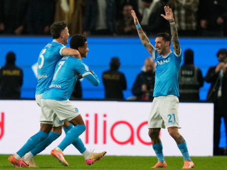 Pala Bolonja u finalu: Napoli osvojio Superkup Italije u Saudijskoj Arabiji