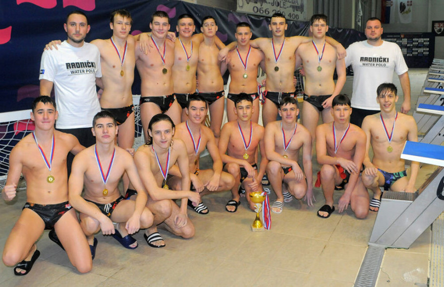 Mladi vaterpolisti Radničkog su osvojili Kup Srbije