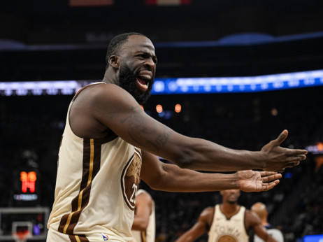 (VIDEO) Prekipelo i Keru: Poslao Drejmonda u svlačionicu