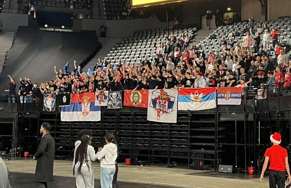 Navijači Crvene zvezde na prethodnom gostovanju u Parizu