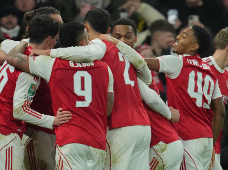 Arsenal preko penala do polufinala: Lakroa tragičar Kristal Palasa