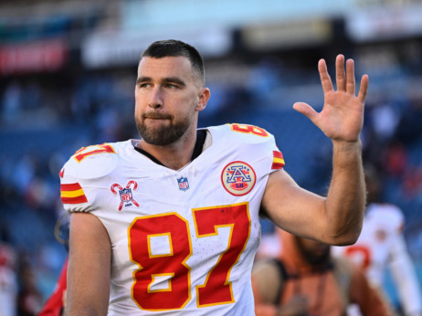 Da li je božićna utakmica poslednji meč Travisa Kelsija na "Erouhedu"?