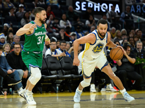 Golden Stejt do treće u nizu, Kari do jubileja