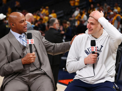 Barkli: "Čast i privelgija gledati Jokića"