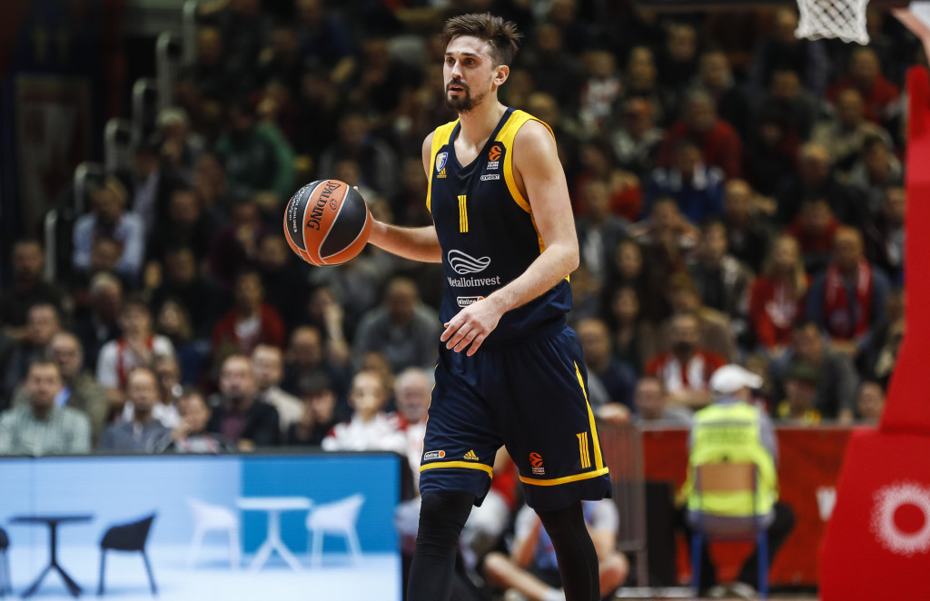 Aleksej Šved u dresu Himkija