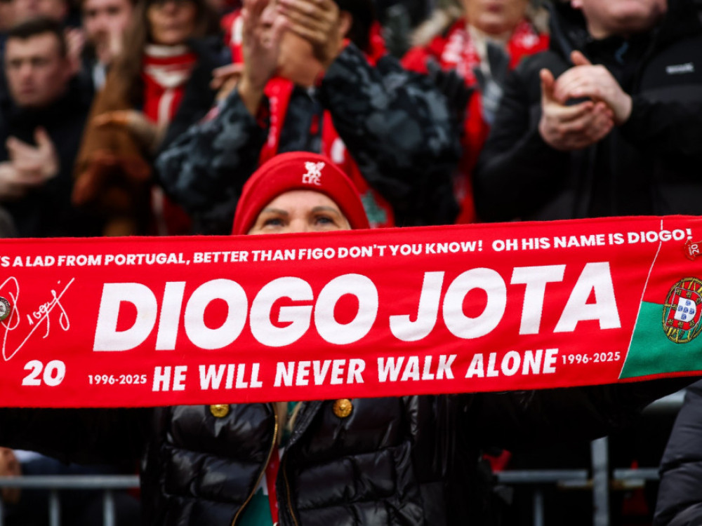 Navijači odaju počast svom igraču