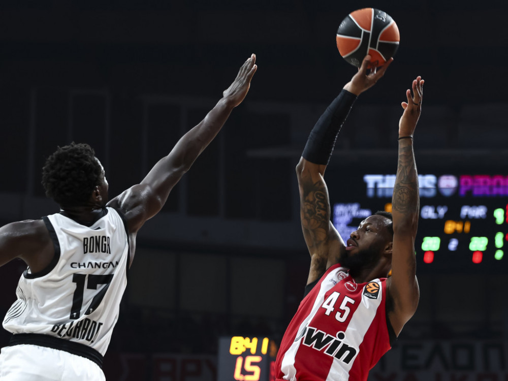 Donta Hol, košarkaš Olimpijakosa