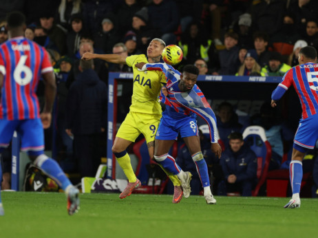 Palas i petu utakmicu bez pobede: Totenhem odneo tri boda sa "Selhursta"