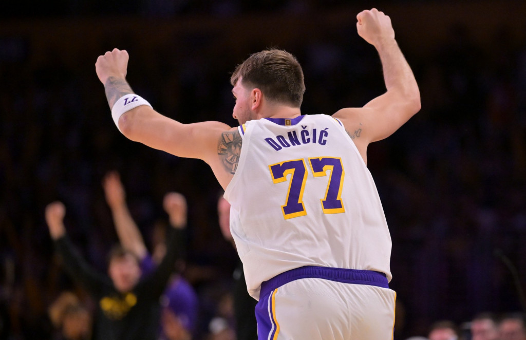 Luka Dončić predstavlja pogodak