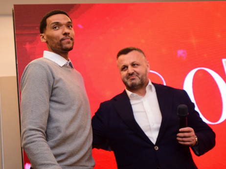 (VIDEO) Džoel Bolomboj posle osam meseci u Beogradu