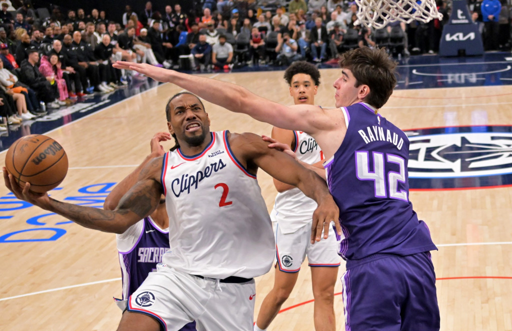 Kavaj Lenard na prodoru