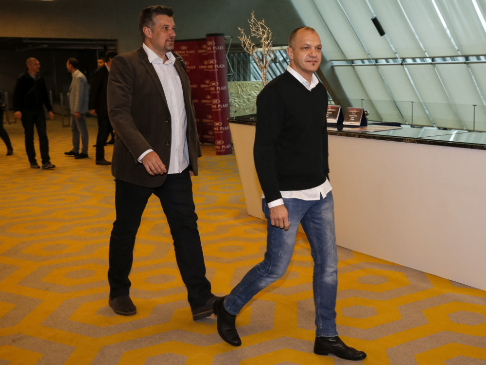 Andrija Gerić, sportski psiholog, sa trofejnom igračkom karijerom odbojkaša, u društvu Vase Mijića