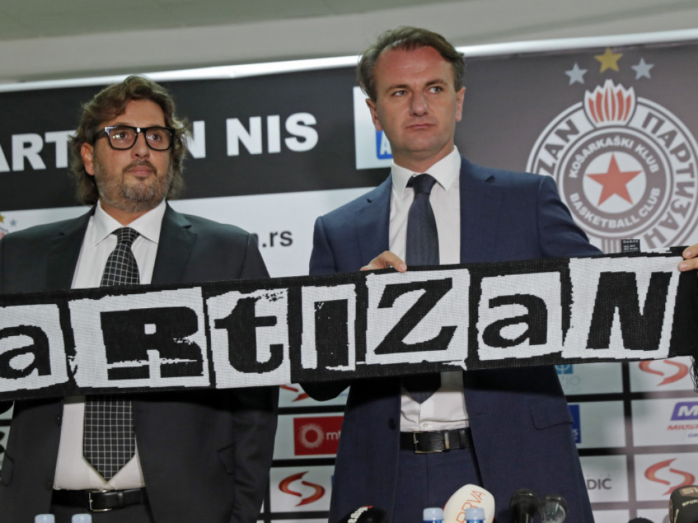 Andrea Trinkijeri i Ostoja Mijailović, bivši trener Partizana i predsednik kluba