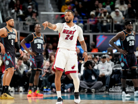 Jović skromno, Pauel ubitačno: Majami slavio u Detroitu