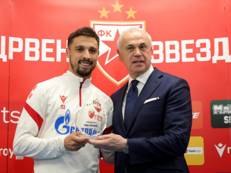 Zvezdan Terzić podelio nagrade, pa kritikovao igrače