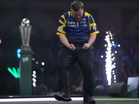 (VIDEO) Luk Litler odbranio pikado krunu i zaradio milion funti!