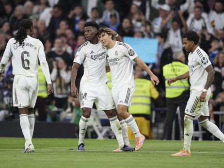 (VIDEO) Kraljevska igra: Real rutinski srušio Betis, het-trik mladog Garsije