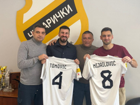 Čukarički veruje u iskustvo: Tomoviću i Mijailoviću novi ugovori