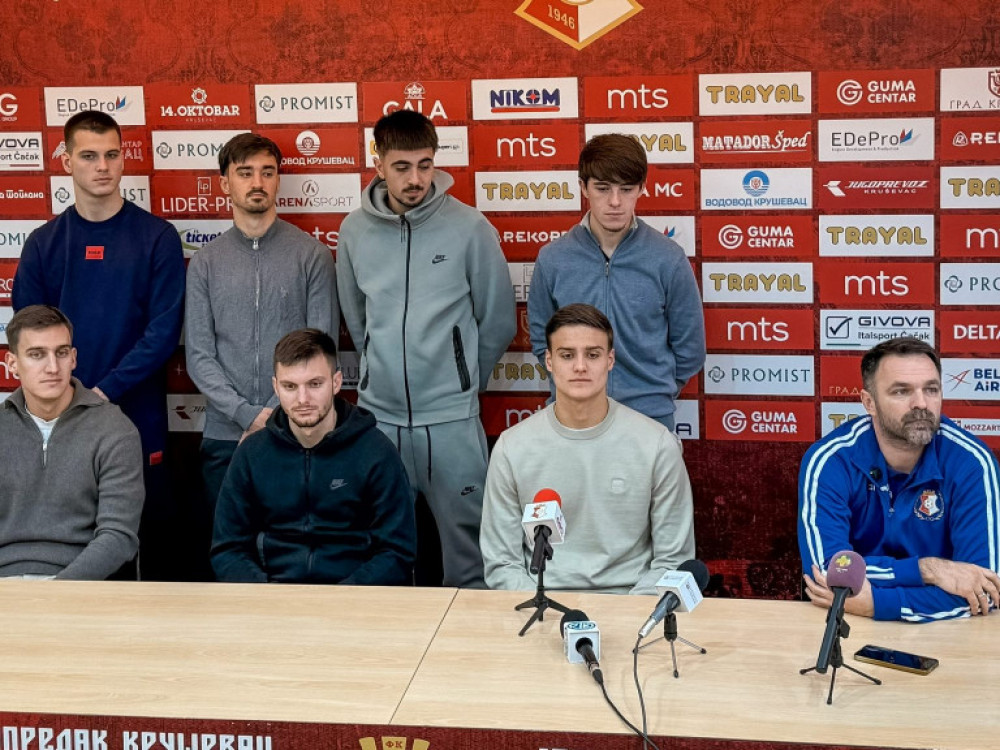 Nikola Drinčić sa novajlijama