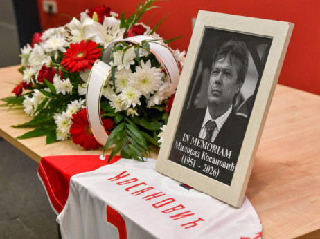 Održana komemoracija Miloradu Kosanoviću u Novom Sadu
