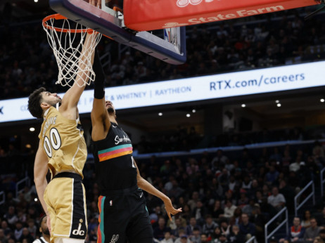 Tristan Vukčević udarao blokade na sve strane protiv Pelikansa: Vašington svakako izgubio u Nju Orleansu