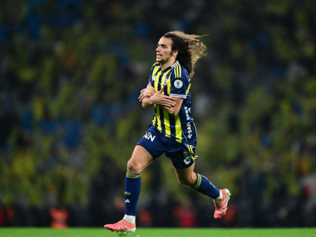 Genduzi zapalio azijski deo Istanbula: "Ataturk" svedok debija iz snova