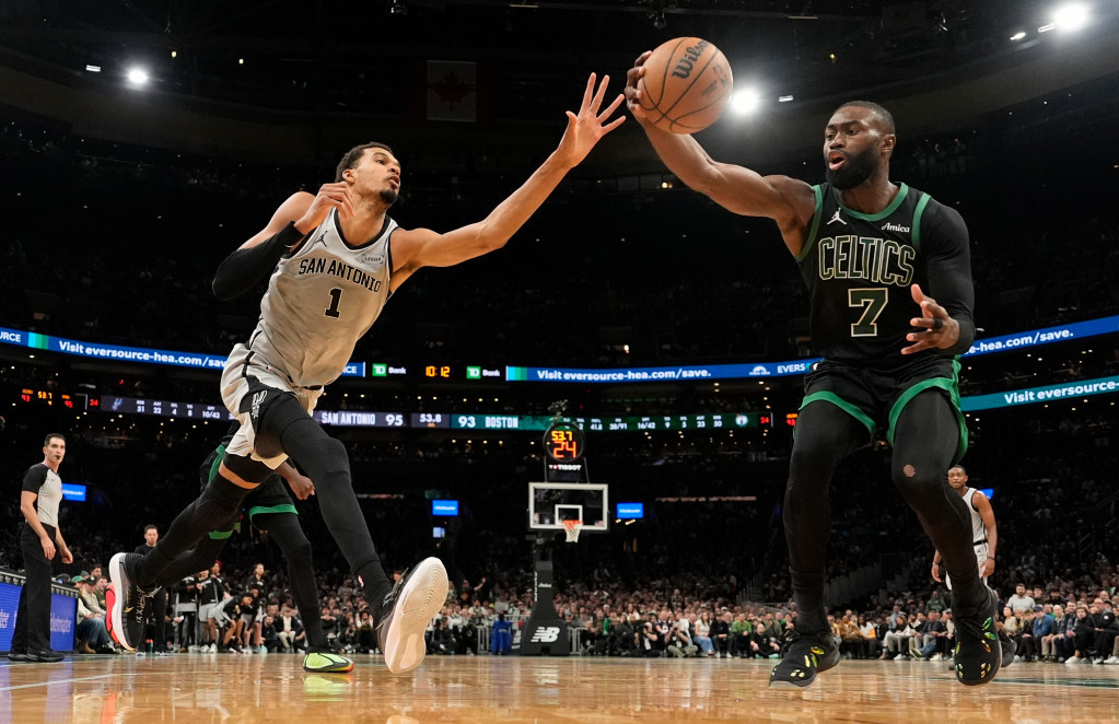 Viktor Vembanjama i Džejlen Braun