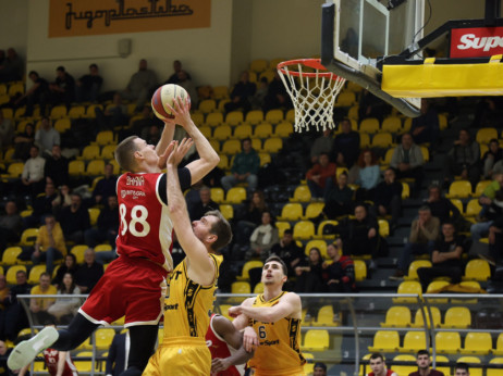 Sjajni Barna predvodio FMP do brejka u Splitu