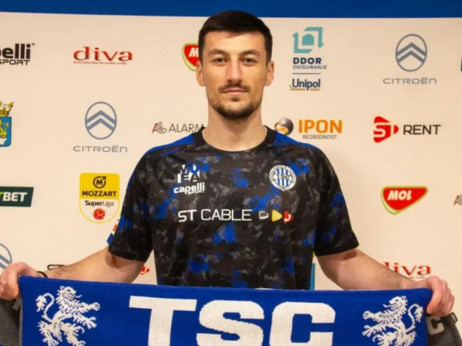 Stigla zamena za Degeneka: Miloš Šatara novi fudbaler TSC