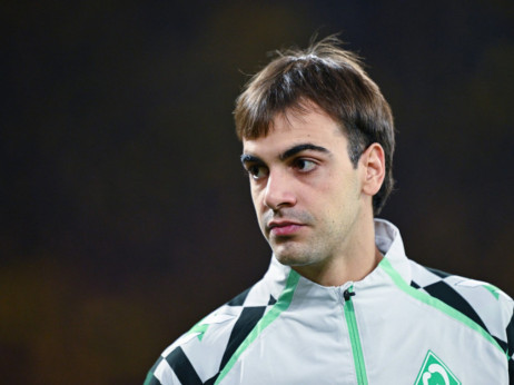 Milošević debi neće pamtiti po lepom: Verder sa tri gola u mreži napušta Dortmund