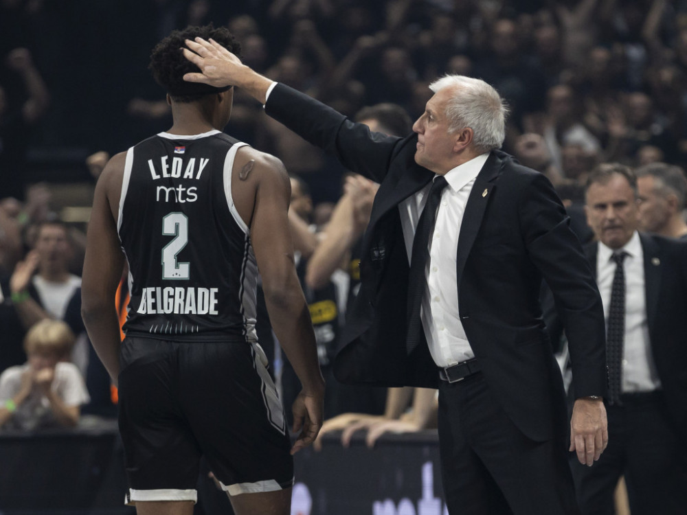 Zek Ledej i Željko Obradović kao članovi kluba iz Humske