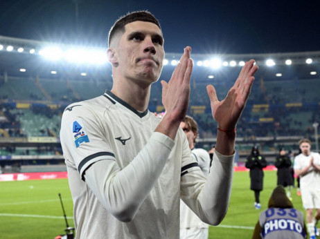 Direktor Lacija: Mauricio Sari se šalio da nikad nije čuo za Petra Ratkova