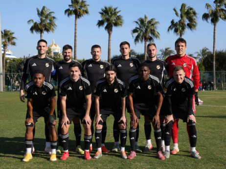 /FOTO/VIDEO) Čukarički poražen, utakmica u senci teškog sudara glavama, Andrej Stojanović završio u bolnici