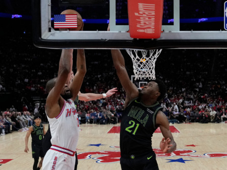 (VIDEO) Roketsi slavili, Durent preskočio Novickog na večitoj listi strelaca