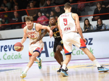 Čačani nadoknadi "minus 10" i pobedili Split