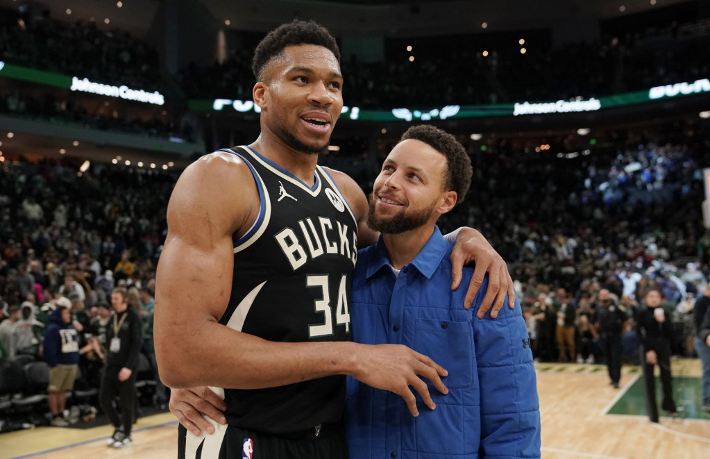 Janis Adetokumbo i Stef Kari