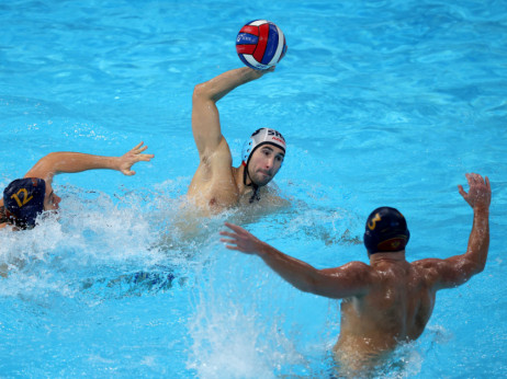 (UŽIVO) Srbija - Crna Gora: Žestoka komšijska bitka, egal pred zadnju četvrtinu