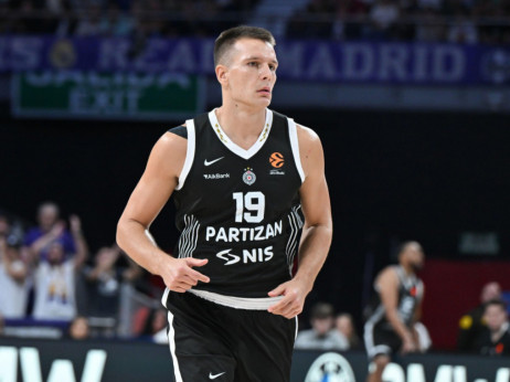 Slavljenik Lakić za Arenu, posle trijumfa u Minhenu: Da uvek igramo sa karakterom