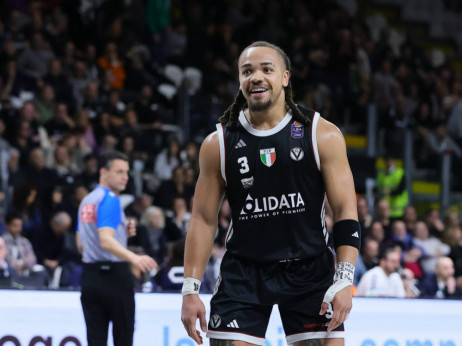 Vratio se Karsen Edvards, taman za Crvenu zvezdu: Virtus ponovo može da računa na svog plejmejkera