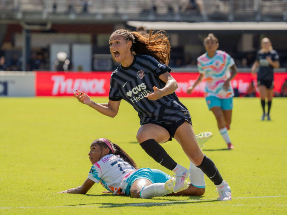 Triniti Rodman, fudbalerka Vašingtona