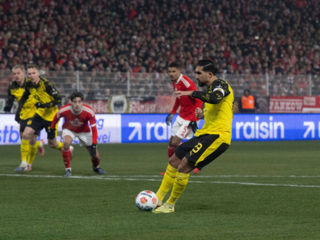 Borusija Dortmund slavila u Berlinu i iskoristila kiks Bajerna: "Milioneri” prišli na minus osam