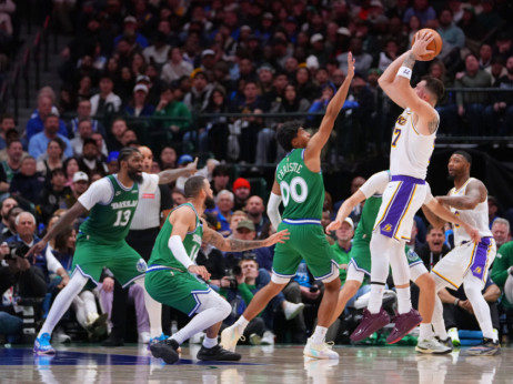 Luka Dončić raspoložen protiv bivšeg kluba - razbio Dalas u povratničkom nastupu