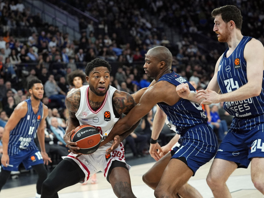 Tajrik Džons, košarkaš Olimpijakosa