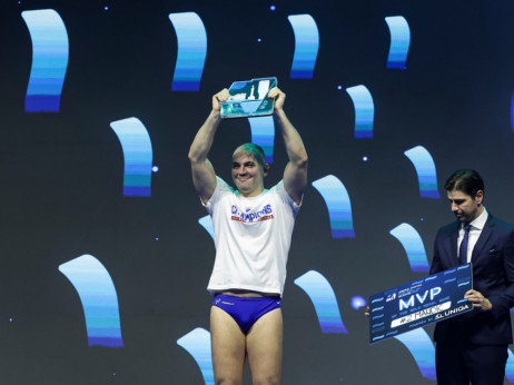 Srpska trojka u idealnom timu šampionata: Dva igrača i jedan golman NAJ od NAJ