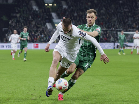 Hofenhajm slavio protiv Verdera sa igračem manje: Milošević bez šuta na gol