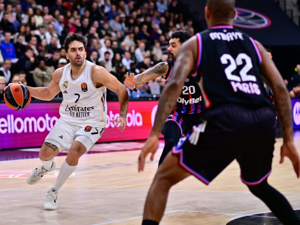 Fakundo Kampaco na meču sa Parizom